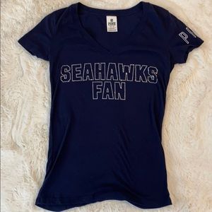 🏈 SEAHAWKS Victoria’s Secret PINK NFL V-Neck